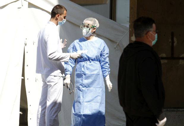 Епидемија у РС: Још 12 заражених