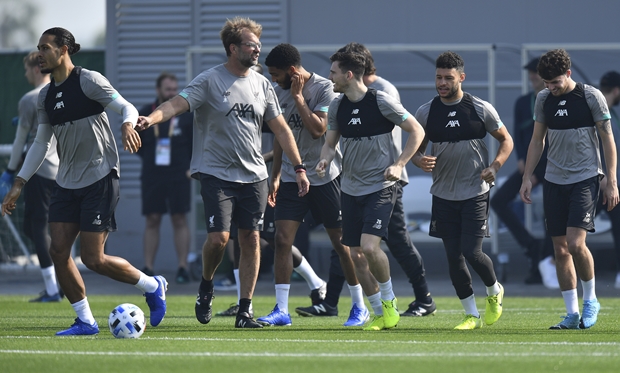 Премијер лига све ближа повратку: Клубови од уторка крећу са групним тренинзима