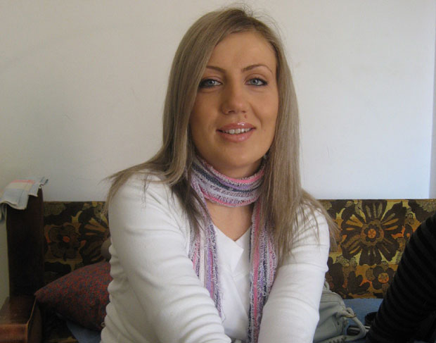 Пре 10 година је преминула због компликација, на оптуженичкој клупи остао је још само анестезиолог, а њена мајка каже: Ко зна који пут су убили моју Јелицу (25)