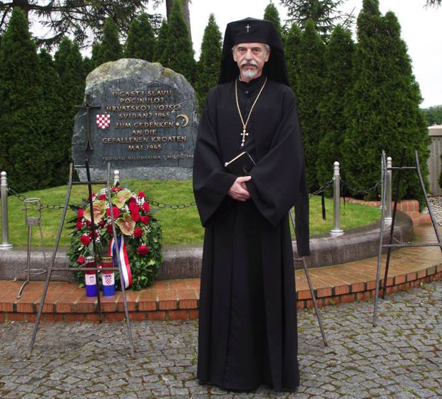 Опасна ИГРА режима у Подгорици: ЛАЖНИМ ЦРКВАМА хоће да деле Србе