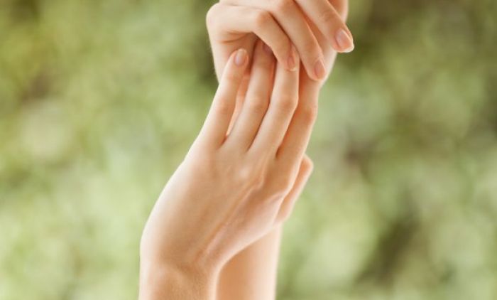 Погледајте своју шаку: СУДБИНА је уписана на ДЛАНУ, али сваки ПРСТ носи емоцију