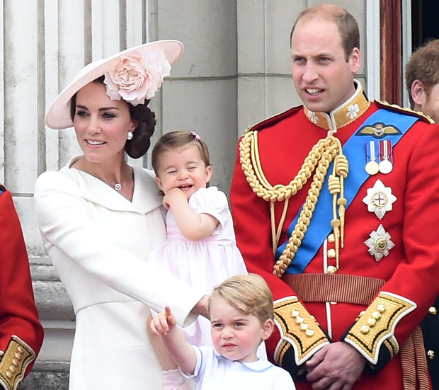 Принц Вилијам: Очинство изазвало БОЛНА СЕЋАЊА на смрт мајке