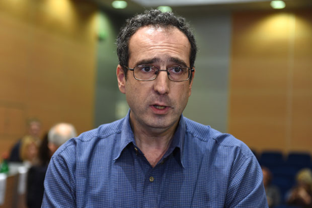 Све нас занима још колико ћемо НОСИТИ МАСКЕ: Имунолог Срђа Јанковић даје одговор на то питање – Ево и када се очекује дан БЕЗ НОВОЗАРАЖЕНИХ корона вирусом