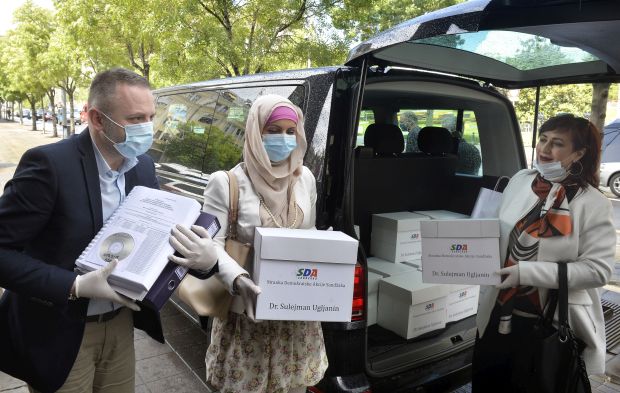 Бориће се за специјални статус: СДА Санџака предала листу