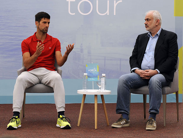Главно питање за Новака о предстојећем регионалног турниру: Да ли си звао Роџера и Рафу?