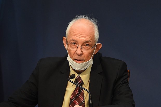 Кон: Србија на изласку из епидемије