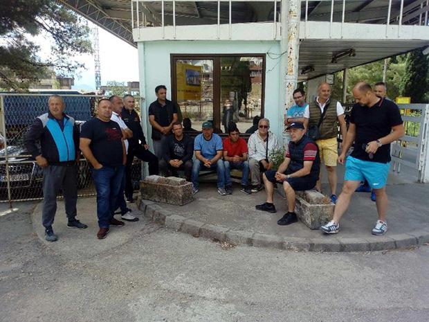 Протест радника компаније „Валго: Указали на неправилности, па добили отказе