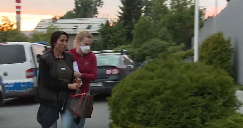 Како је ухапшена Тијана Ајфон? Старлета са осталим девојкама прешла Дрину чамцима, остали “гости” су својим лимузинама дошли у викендицу