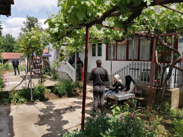 ОЧАЈ и СУЗЕ у кући настрадалог Стефана: Примили плату, па одлучили да се мало проведу... Све се ЗАВРШИЛО ТРАГЕДИЈОМ - Младићи били НЕРАЗДВОЈНИ ПРИЈАТЕЉИ (ФОТО)