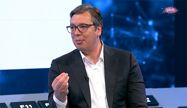 Вучић реаговао на лицемерје из Подгорице: Чујем да се сутра отварају четири прелаза са Србијом, само што грађани иду у карантин, што је малтене као и да нису отворена