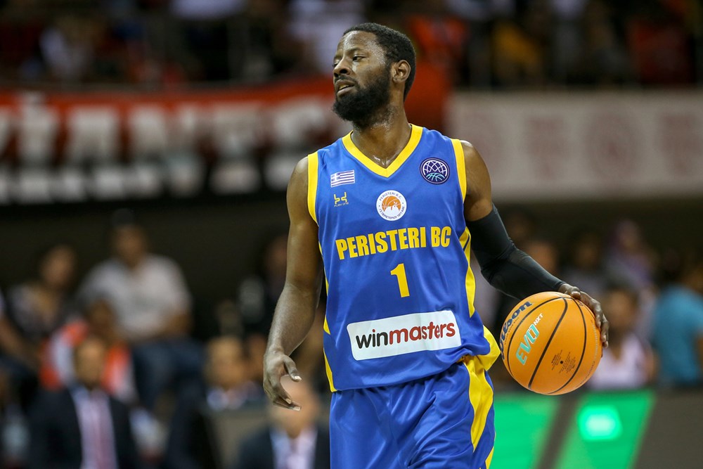 Мега довела прво појачање