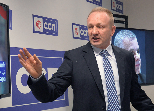 Ђилас и Вук у КЛИНЧУ - око Сергеја: Сукоб због односа према Трифуновићу током кампање бојкота избора