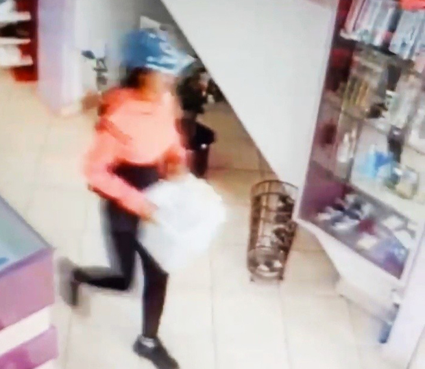 Безочне крадљивице: Из апотеке однеле новац за лечење докторке