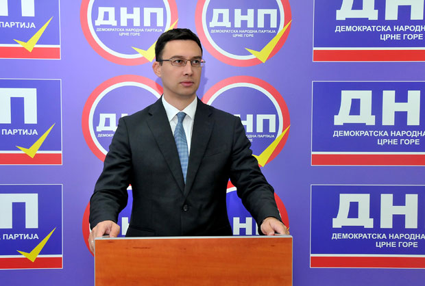 Функционер ДФ Бојовић: Бивши Србин отима имовину СПЦ у Пљевљима