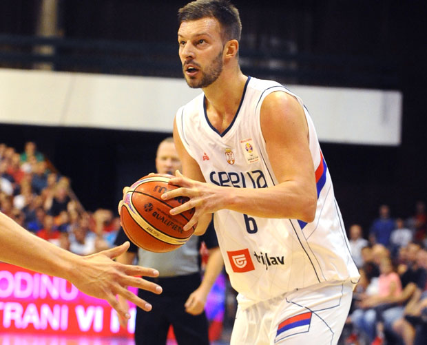 Јеловац на листи жеља Морнара