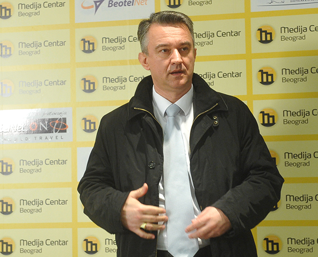 Младићева крвна слика је катастрофална, из дана у дан је ЛОШИЈЕ: Дарко за Новости о здравственом стању генерала