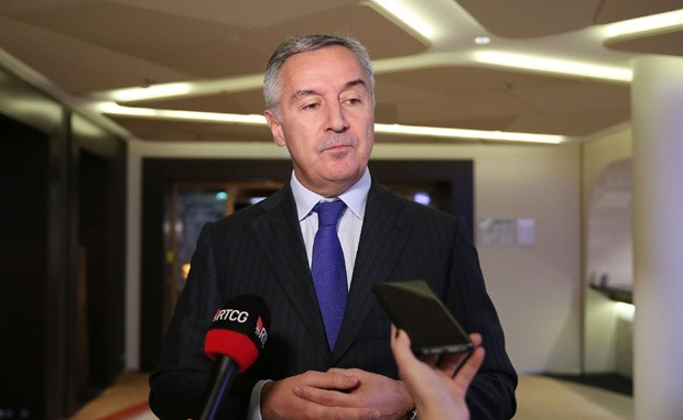 Милов режим проширио листу земаља којима је дозвољен улаз у Црну Гору: За Србију И ДАЉЕ НЕМА МЕСТА