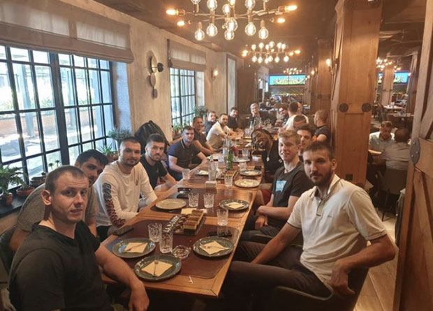 Кошаркаши Партизана на заједничком ручку: Дружење пред летњу паузу