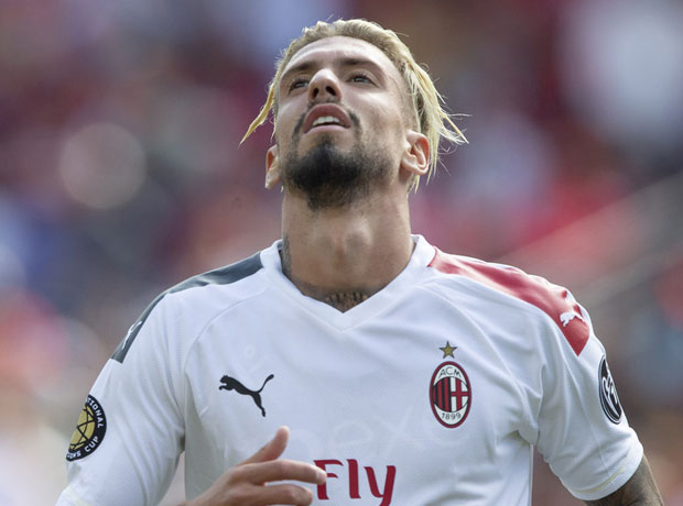 Фудбалер Милана: Уперен ми је пиштољ у главу, да ли је у граду све уреду?