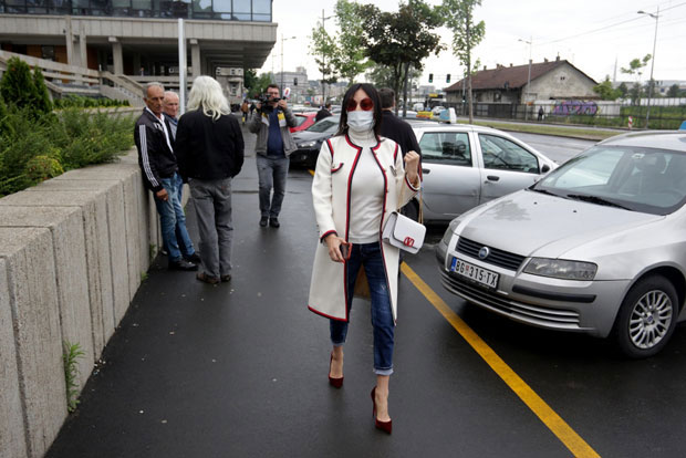 Огласила се Цеца и потврдила: Вељко и ја смо заражени короном! Ево како се осећају