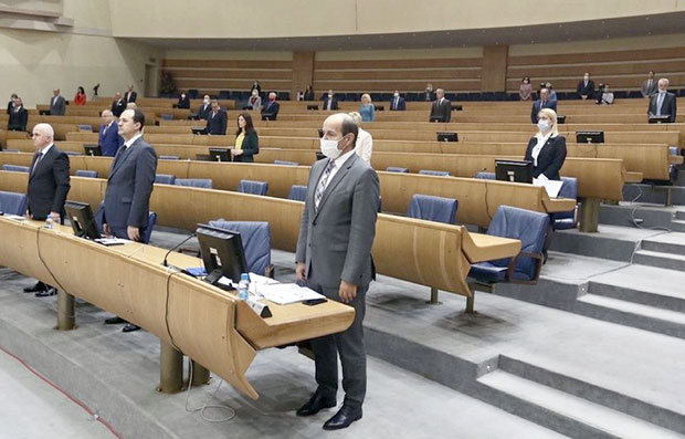 Епилог скандалозног “корона дернека” у Сарајеву: Кошарац ипак остаје министар