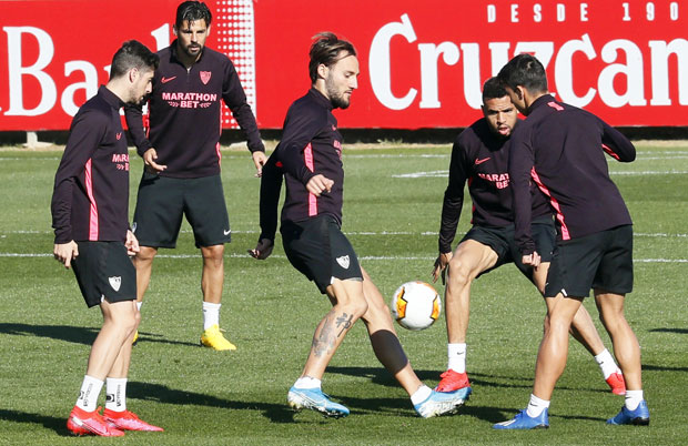 Наставља се шампионат Шпаније: Лопта опет на центру