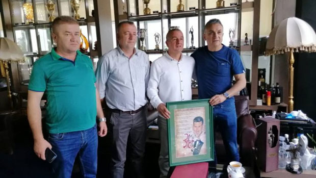 Срђан Ђоковић подржао Видовдански турнир у Сочаници на КиМ (ФОТО)