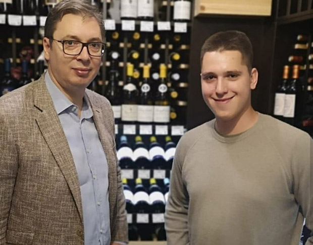 Вучић реаговао на нападе: Данило је крив само зато што је мој син, победићу све њихове лажи