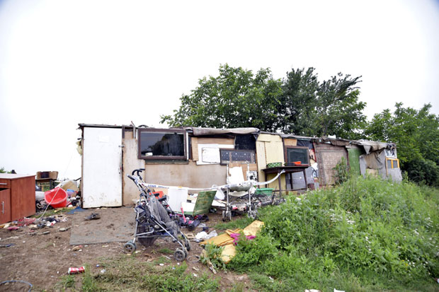 Жени зарио нож у срце пред сином: Језиви детаљи СТРАВИЧНОГ злочина на Чукарици