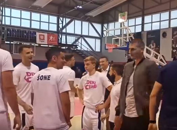 Никола Јокић својом појавом изненадио свет: Нико није очекивао да може толико да смрша (ВИДЕО)