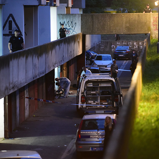 Убијен Слободан К.(60) на Новом Београду, избоден док је паркирао: Станар наишао на језив призор испред гараже (ВИДЕО/ФОТО)