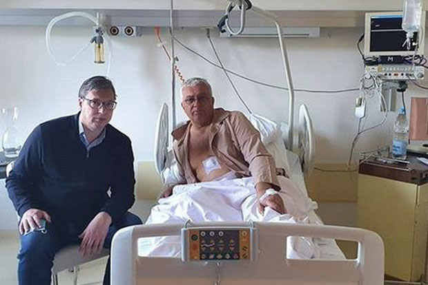 Председник Вучић обишао Андрију Мандића: Успешан опоравак ПРИЈАТЕЉУ!