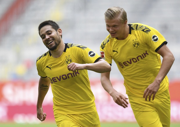 Бундеслига: Халанд у 95. минуту спасио Дортмунд, Костић и Гаћиновић убедљиви против Грујића, Бајерн на корак до титуле