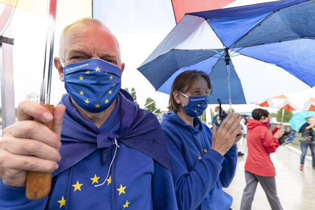 ЕУ данас отвара унутрашње границе: У Европу може свако - ако се билатерално договорио