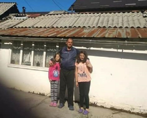 Уједињени у хуманости, у Беранама праве кућу двема девојчицама и њиховом оцу: Сеад и његове кћери ускоро ће пребринути највећу бригу