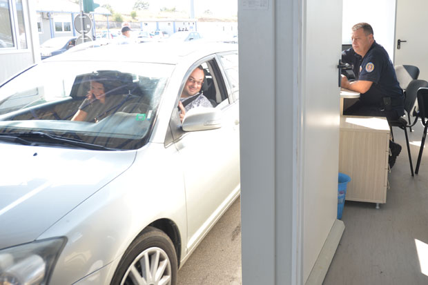 Од данас се отварају гранични прелази ка мору, у Грчку и преко Македоније