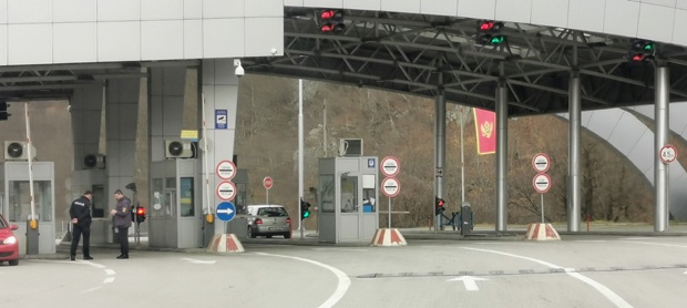 Да ли ово значи да ће и Црна Гора отворити границе за Србе? Мењају критеријуме уласка за стране држављане због туризма, одлука до петка