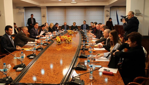 Укинути Веће народа: Додик о покушају блокаде институција РС