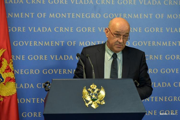 Минималне пензије тешке за буџет: Ове године нема повећања