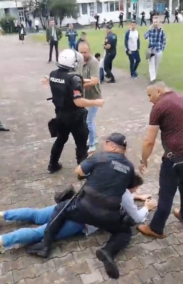 Универзитетски професори дигли глас против насиља и репресије у Будви