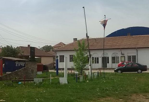 ЈОШ људи ОТРОВАНО ракијом коју је ПРОДАВАО АЛБАНАЦ, ОСЛЕПЕО младић из Грачанице? Чекају се резултати обдукције преминуле браће из Прилужја 