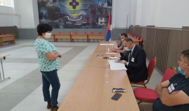 Збрка са списковима: Неки бирачи нису могли да гласају у Добоју