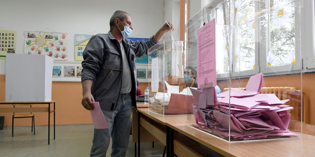 ПРЕСЕК ПО РЕГИОНИМА: У овом делу Србије је излазност НАЈВЕЋА, а ево где је НАЈМАЊА