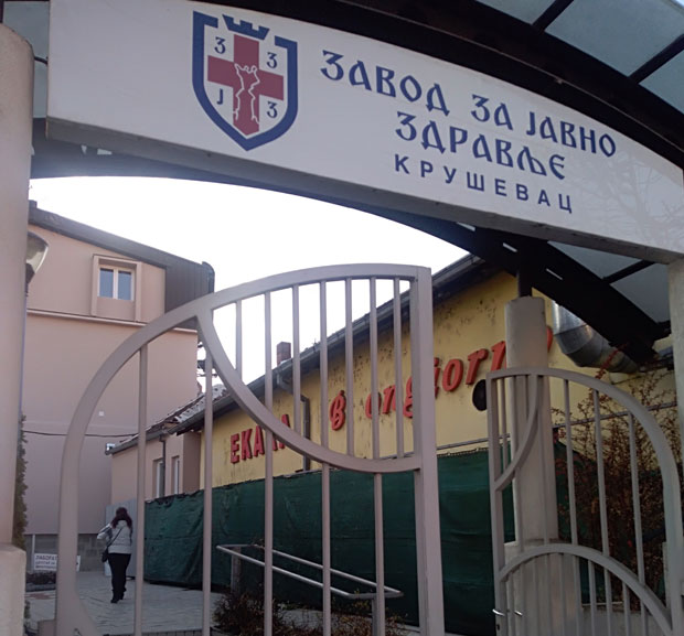 Два пацијента преминула од короне, 7 новозаражених у Расинском округу