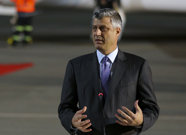 Тачи се није оглашавао од кад је подигнута оптужница против њега, али је на Фејсбуку окачио ову фотографију