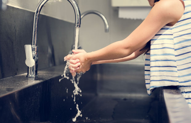 Да деца буду чиста и заштићена: Кампања прања руку у школским установама