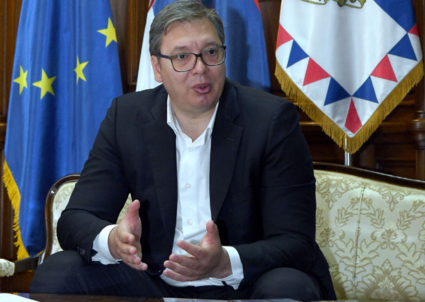 “Научио сам да ме за свашта оптужују, али још нисам чуо да ме зову ратним злочинцем“: Вучић о тексту Њујорк тајмса