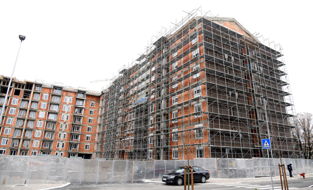 Контровезе око примене одлуке НБС о депозиту од 10 одсто за прву некретнину: Банке не журе са нижим учешћем