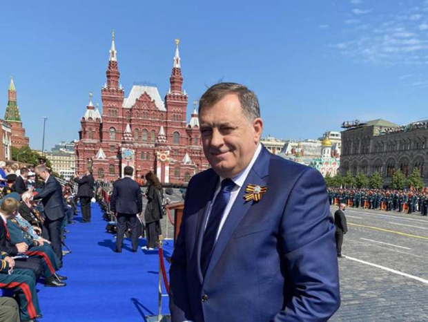 Шта је показао одлазак Додика на параду у Москви: Русија рачуна на српску