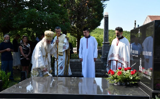 Момир није продао душу за земаљску власт: Митрополит Амфилохије на помену Булатовићу